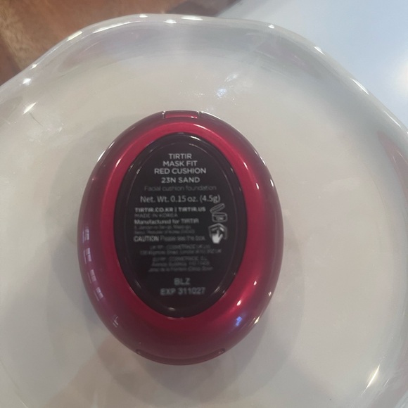 TIRTIR Red Cushion Foundation  SET OF 2! - Picture 4 of 16